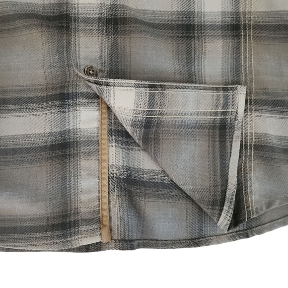 Royal Robbins Long Sleeve Stretch Plaid Shirt – Men's Size L – Gray – Excellent - Picture 3 of 14